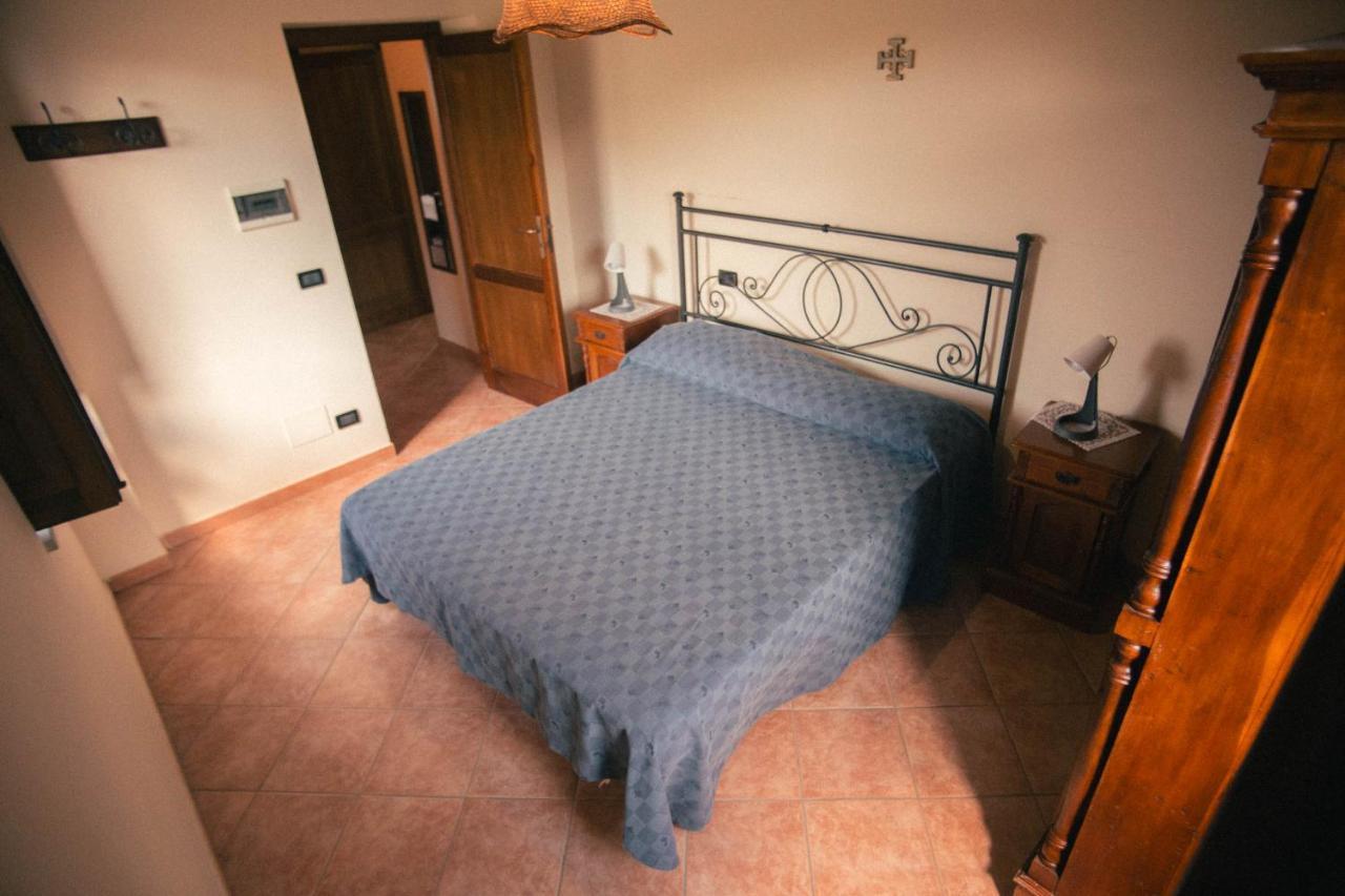 I Cedri Agriturismo Biologico Orsomarso Exteriör bild